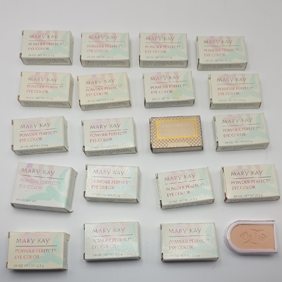 Mary Kay Powder Perfect Eye Color Lot of 20